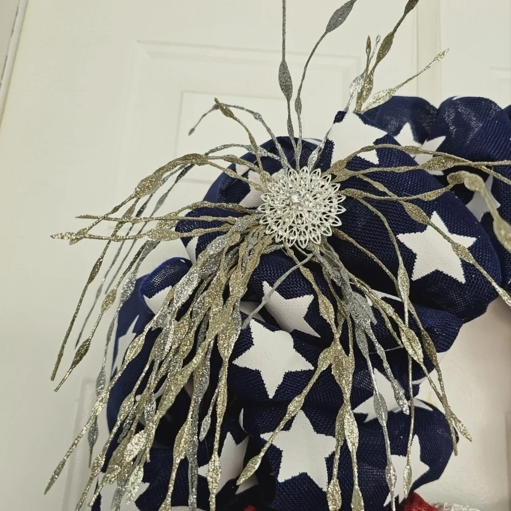 Handmade patriotic Fourth of July holiday wreath door hanger home decor